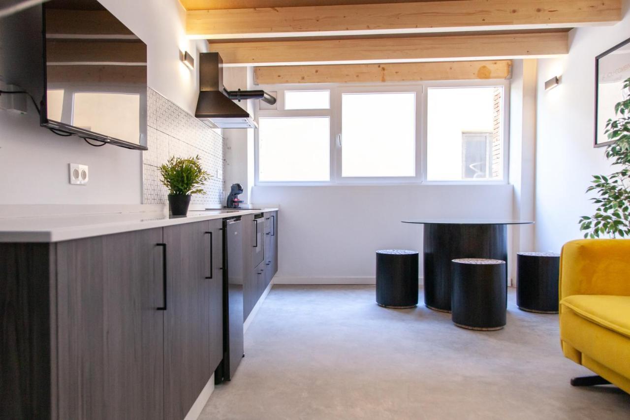 Apartamentos Bocairenthomes, En Pleno Centro De Bocairent, Con Pequena Piscina Y Parking Privado Esterno foto