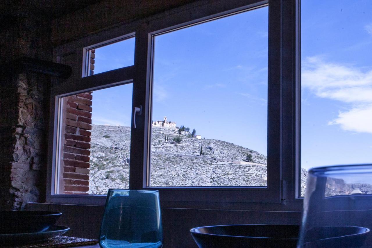 Apartamentos Bocairenthomes, En Pleno Centro De Bocairent, Con Pequena Piscina Y Parking Privado Esterno foto