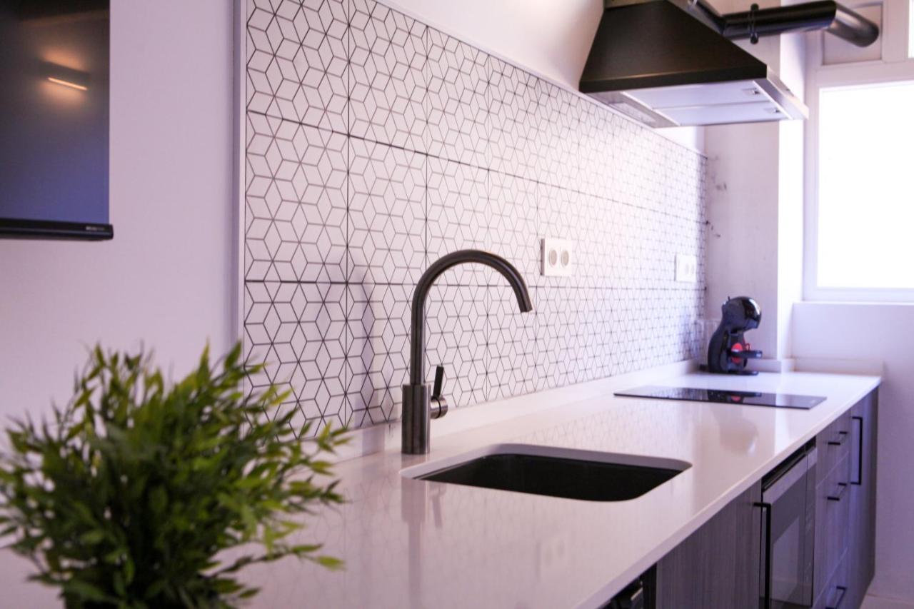 Apartamentos Bocairenthomes, En Pleno Centro De Bocairent, Con Pequena Piscina Y Parking Privado Esterno foto